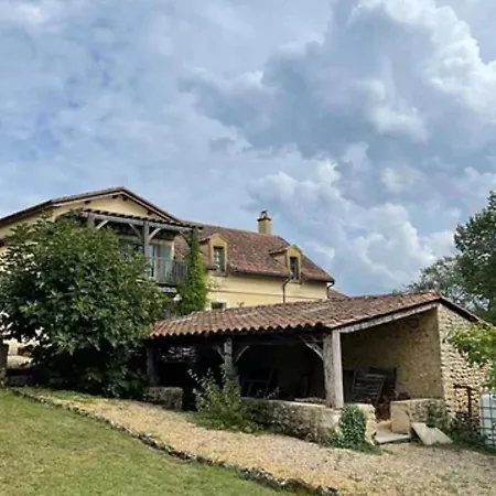 Domaine La Borniotte アパート Saint-Alvère