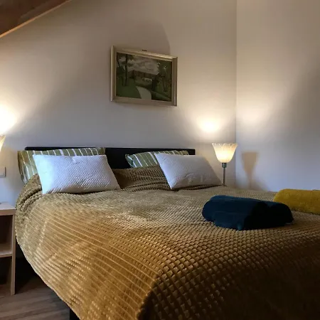 Domaine La Borniotte Apartment Saint-Alvere